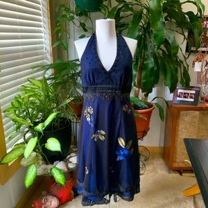 Adrianna Papell blue and black halter dress with embroidered flowers Sz 10